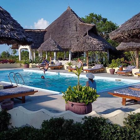 Butiama Bustani Hotel Kilindoni Bagian luar foto
