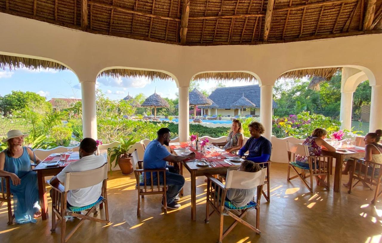 Butiama Bustani Hotel Kilindoni Bagian luar foto