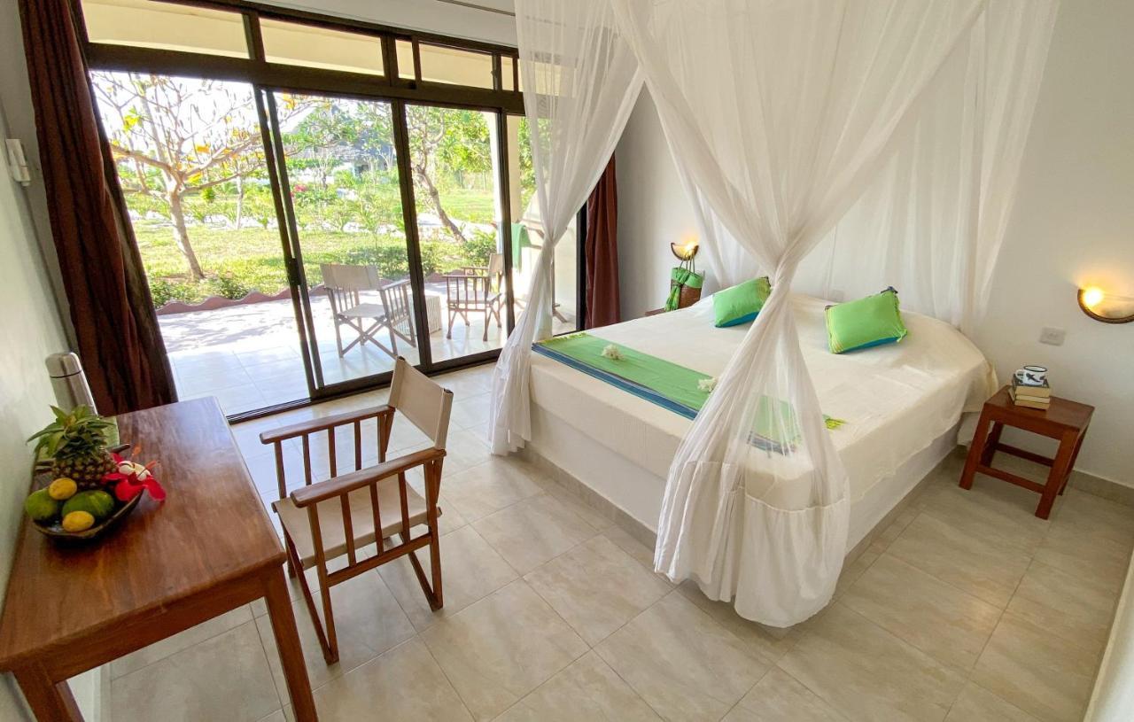 Butiama Bustani Hotel Kilindoni Bagian luar foto
