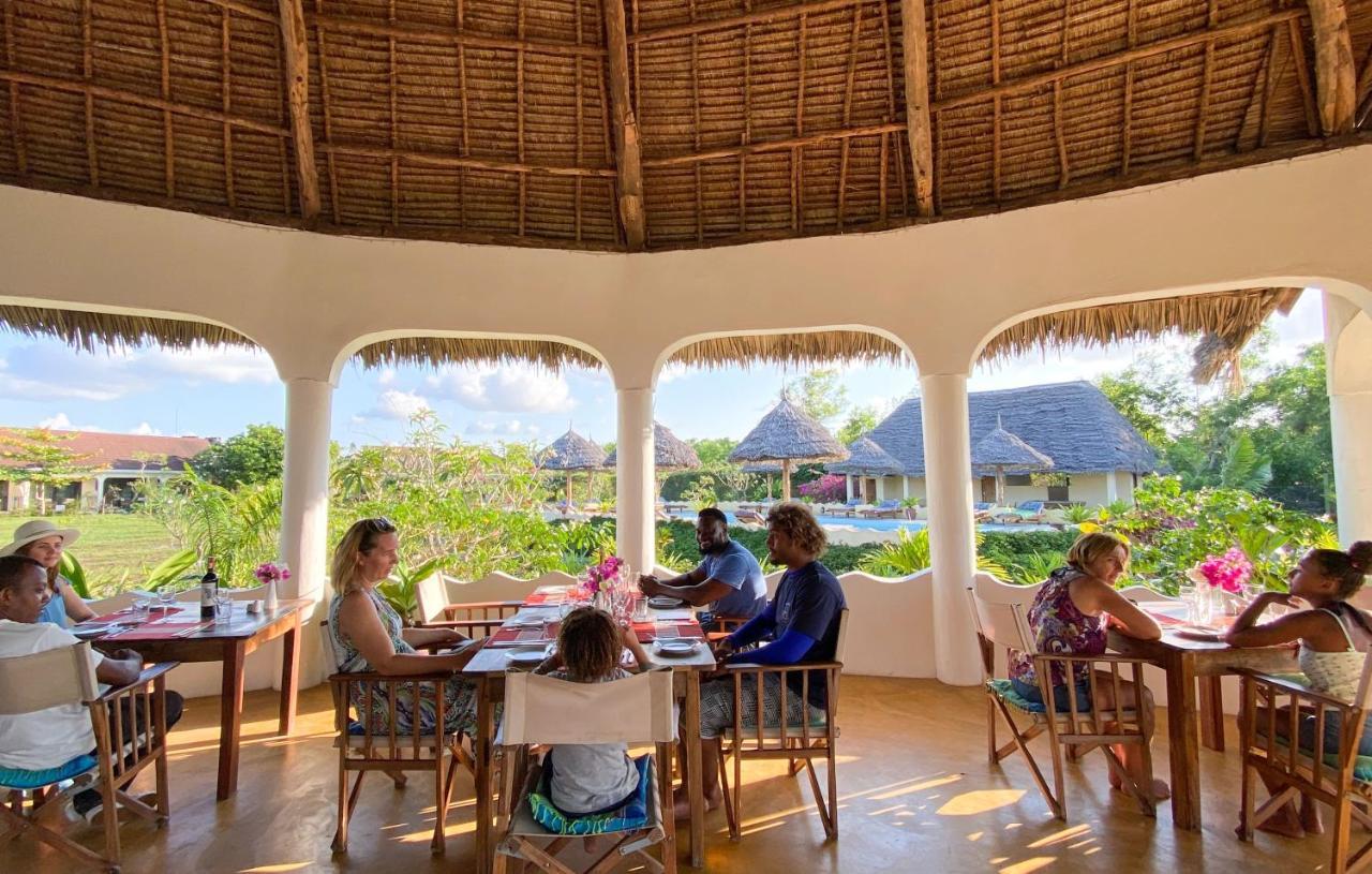 Butiama Bustani Hotel Kilindoni Bagian luar foto