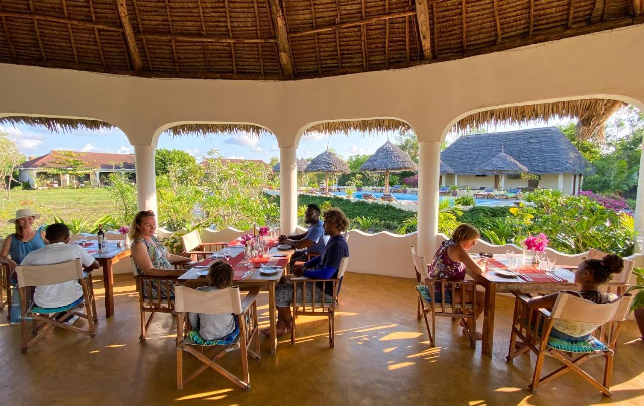 Butiama Bustani Hotel Kilindoni Bagian luar foto