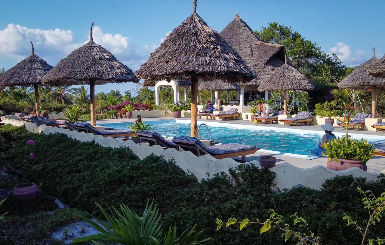 Butiama Bustani Hotel Kilindoni Bagian luar foto